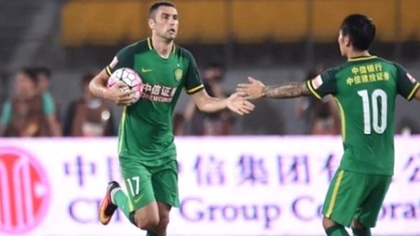 Burak Yılmaz'ın tek golü Beijing Guoan'a yetmedi