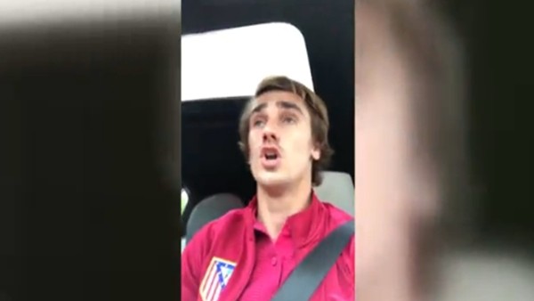 Antoine Griezmann'dan rap şov!