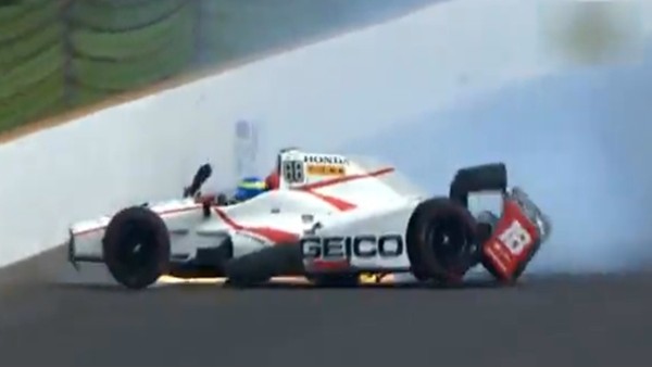 Ölümcül kazada burnu bile kanamadı!