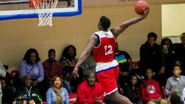 Zion Williamson, görenleri hayrete düşürüyor!