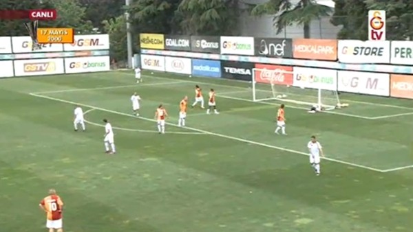 Evren Turhan'dan şık gol