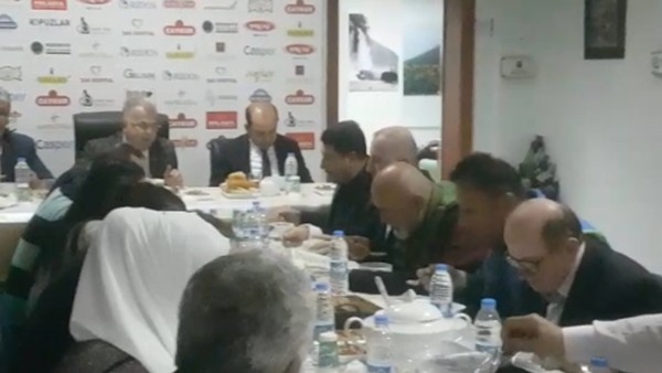 Hikmet Karaman, Rize gazeteciler derneğinin verdiği iftar yemeğine katıldı