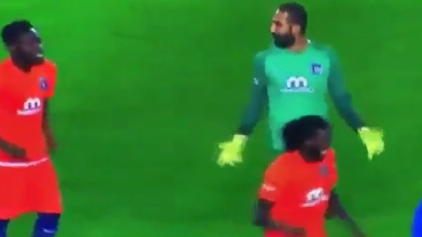 Başakşehirli oyunculardan Volkan Demirel taklidi