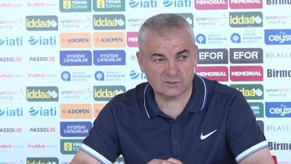 Rıza Çalımbay: "Bütün isteğimiz Başakşehir'in kupayı kazanması"