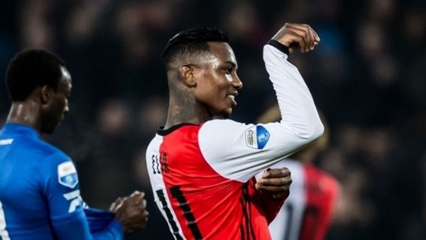 Eljero Elia, Medipol Başakşehir'e transfer oldu
