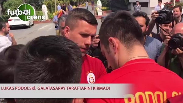 Lukas Podolski, Galatasaray taraftarını kırmadı