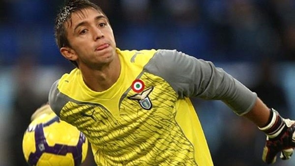 Fernando Muslera saç baş yoldurdu!