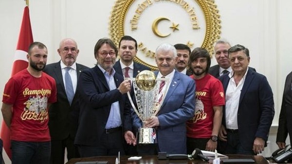 Göztepe'den Başbakan Yıldırım'a ziyaret