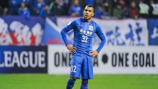 Carlos Tevez 4 ay sonra siftah yaptı!