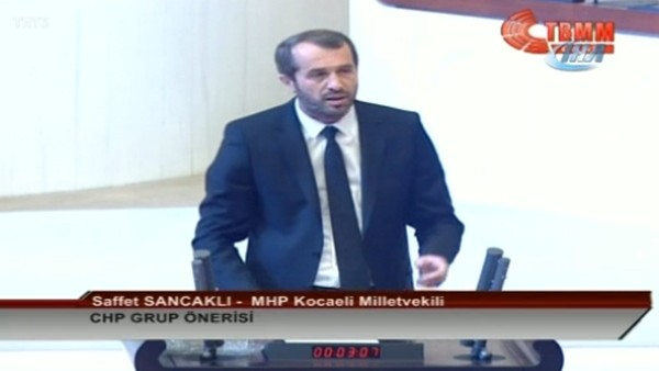 Saffet Sancaklı'dan Arda Turan'a: "Sen kimsin Milli takımı bırakıyorsun?"