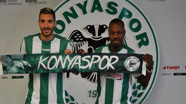 Konyaspor'dan çifte imza