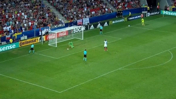 Pollersbeck'ten görülmemiş taktik!