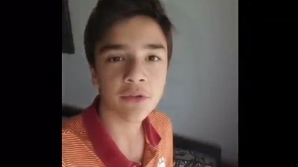 Galatasaraylı taraftarlar Podolski'nin doğum günün kutladı