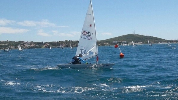 Yelkenci Berk'in hedefi olimpiyatlar