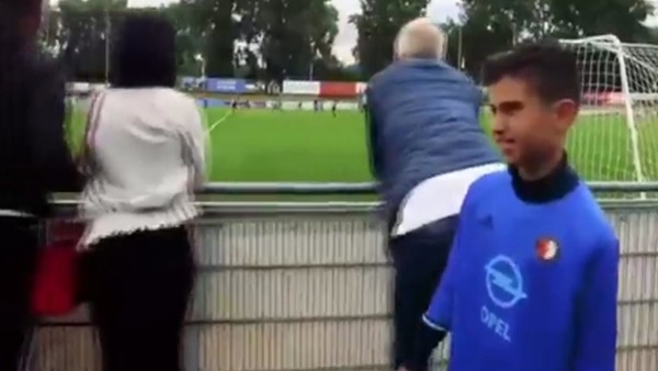 Shaqueel Van Persie göz dolduruyor