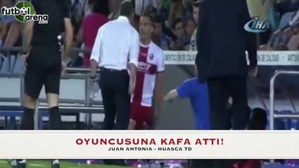 Futbolcusunun isyanına sinirlendi ve kafa attı!