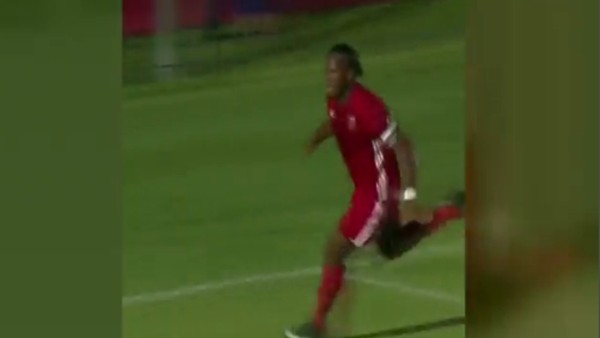 Drogba gollerine devam ediyor!