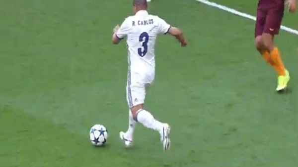 Roberto Carlos'tan muhteşem asist!