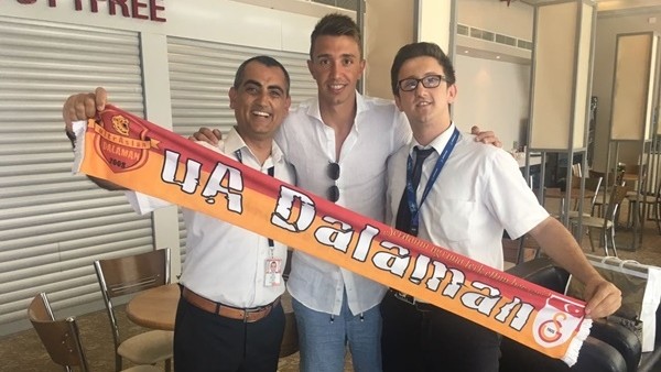 Musleraya Dalaman'da sürpriz doğum günü kutlaması