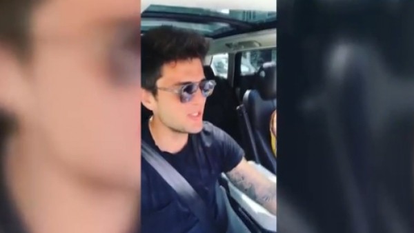 Okay Yokuşlu'dan Hande Yener şarkısı!