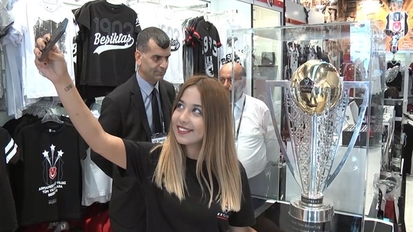  Beşiktaş'ın şampiyonluk kupası Antalya'da