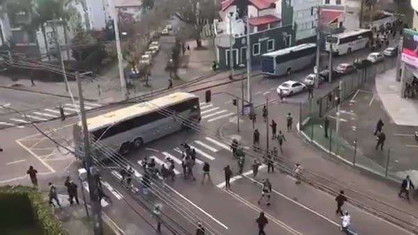 Coritiba ve Corinthians'ın kavgasında kan aktı