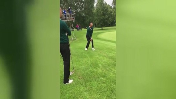 Pep Guardiola golfe merak sardı!