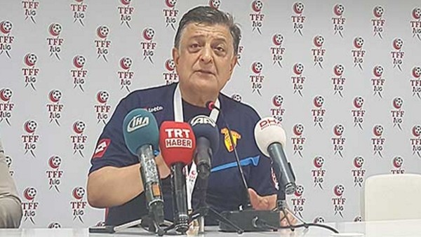 Yılmaz Vural'ın basın toplantısını bastılar