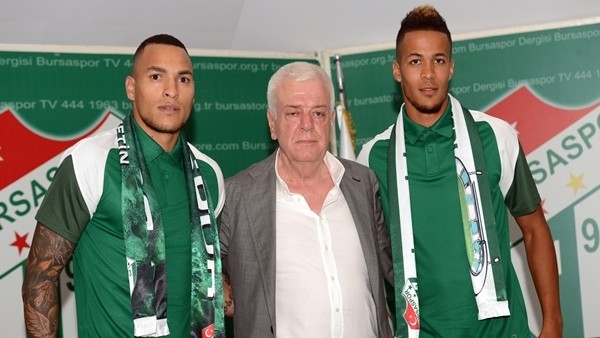 Bursaspor'da çIfte Imza