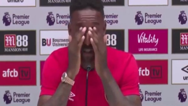 Jermain Defoe gözyaşlarına hakim olamadı