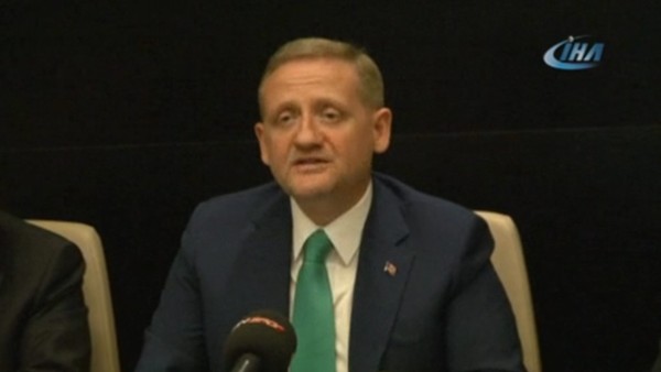 Göksel Gümüşdağ:  "Maçlarda kadronun 21'e çıkması kararını aldık"