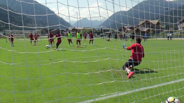 Kayserispor hazırlıklarını sürdürüyor