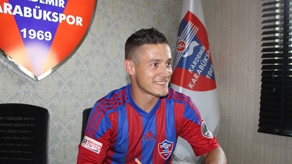 Karabükspor, Torje ile 1 yıllık sözleşme imzaladı