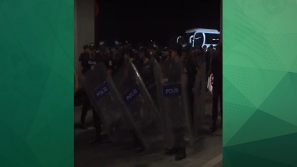 Galatasaray - Östersunds maçı sonrası büyük olaylar!