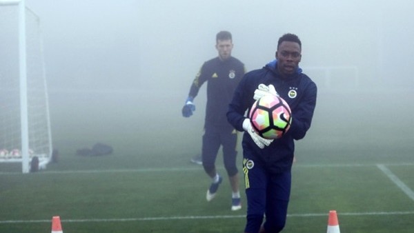 Carlos Kameni antrenmanda!