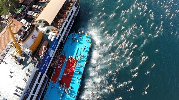 Kıtalararası Yüzme Yarışı'nın kazananları belli oldu!