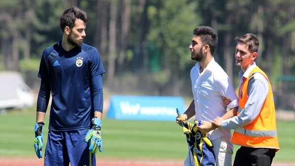 Fenerbahçe hazırlıklarını sürdürüyor