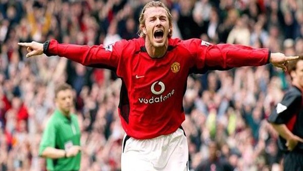 David Beckham'ın en güzel golleri