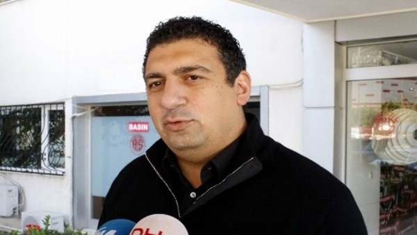 Ali Şafal Öztürk: "Aatif Chahechouhe ile hiç ilgilenmedik"