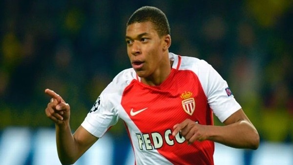 Kylian Mbappe'nin en güzel golleri ve hareketleri