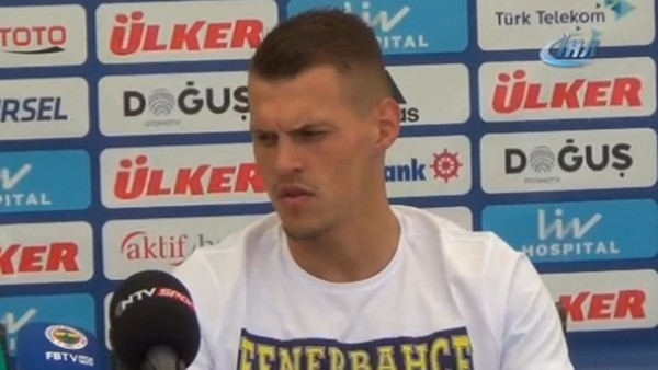 Skrtel: "Mehmet Ekici iyi işler yapıyor"