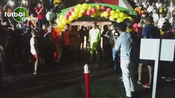 Kadir Has stadının açılışı