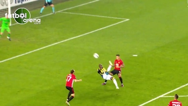 UEFA, 2016-17 sezonunda atılan en iyi gollerin aday listesini açıkladı