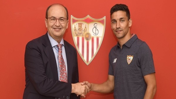 Jesus Navas transferini böyle duyurdu