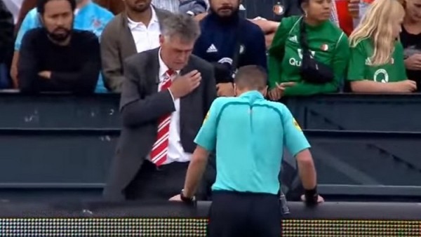 Vitesse - Feyenoord maçında video hakem devrede