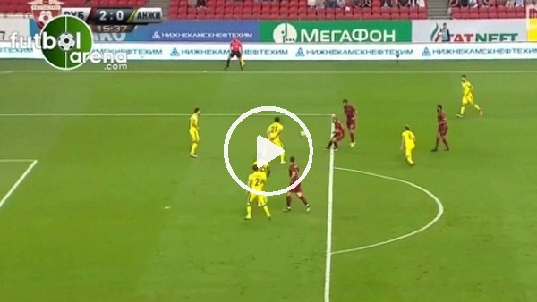 37lik Gökdeniz Karadeniz'den estetik gol