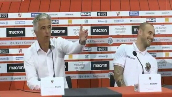 Sneijder'in oğlu Xess Xava: "Baba"