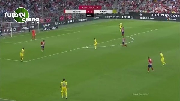 İzleyenleri ekrana kilitleyen paslaşma