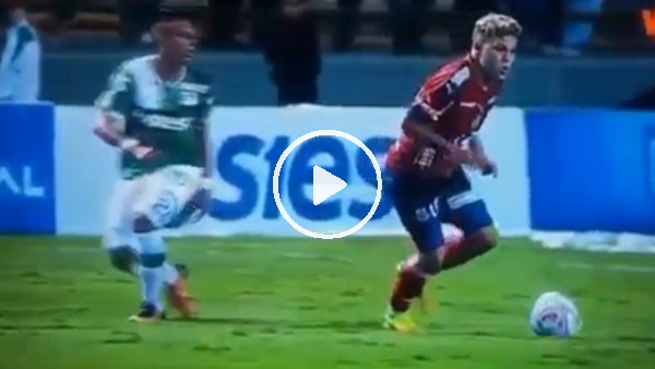 Quintero rakibinin aklını aldı!