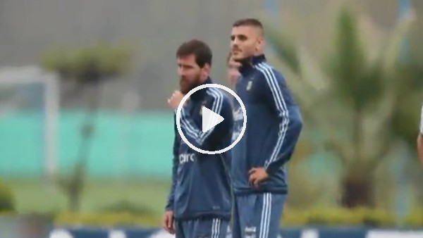 Lionel Messi, Joachim Löw'e özendi!